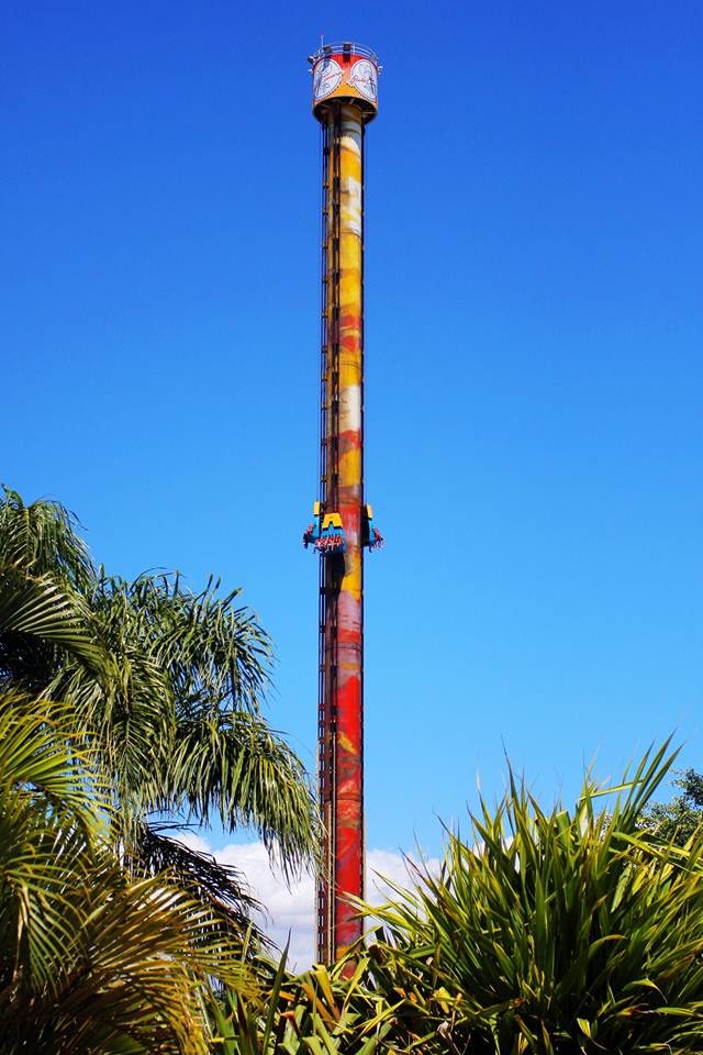 Big Tower, o elevador do parque Beto Carrero World 