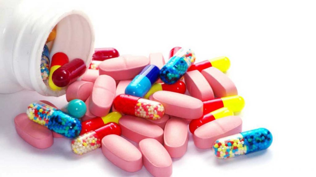 7 tipos de remédios para levar na farmacinha da sua viagem