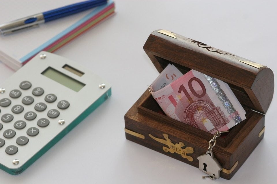 Aprenda essas 4 dicas para juntar dinheiro para viajar