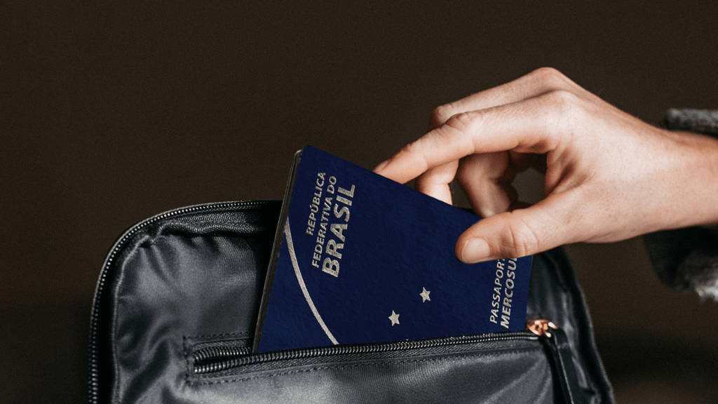 Saiba o que fazer em caso de perda do passaporte de viagem