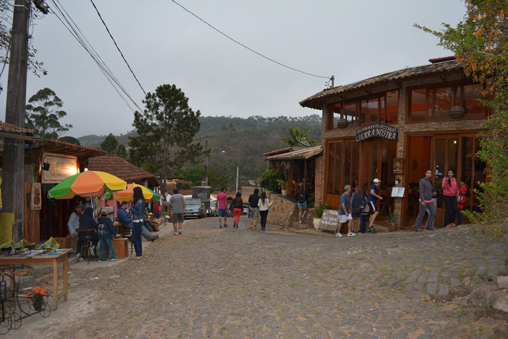 onde fica a Vila de Conceição de Ibitipoca
